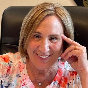 Meet your Posher, Jackie